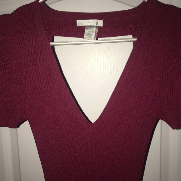 Red Open Back Sweater Dress - Picture 2 of 4